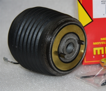 Momo Lenkradnabe C3507 für Nissan Lenkrad Nabe steering wheel hub mozzo naaf